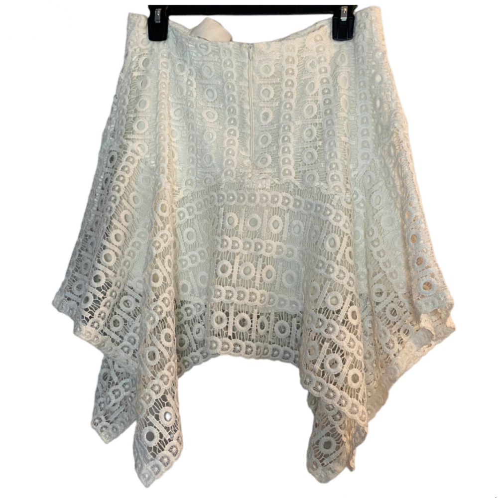 Anthropologie Mare Mare White Crochet-Lace Mini Skirt Asymmetric Size Medium - Picture 3 of 6